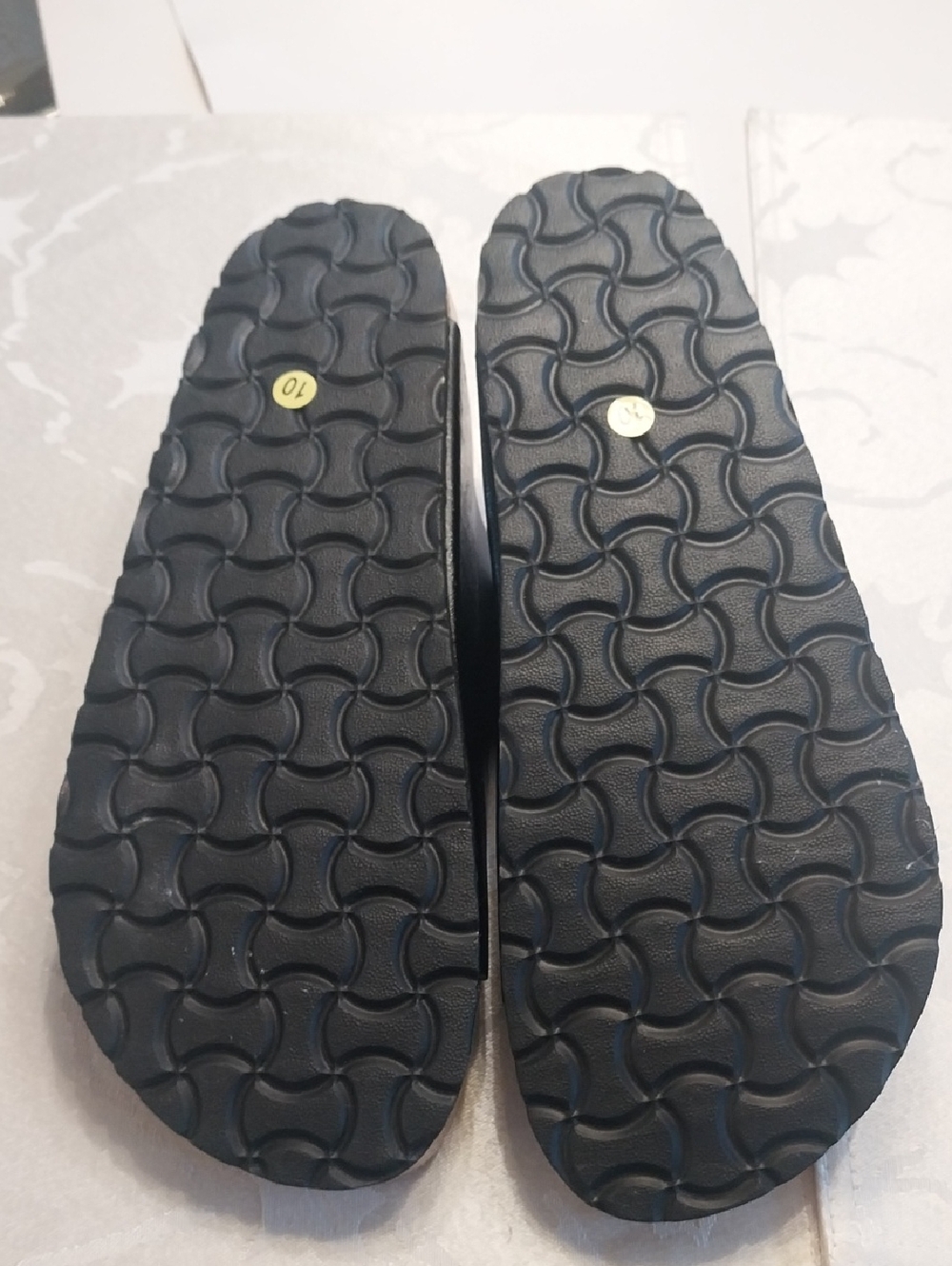 Madden Girl NWOT Brando Slide-on Sandals Size 10 Black Birken-Style Double Strap - Picture 3 of 10